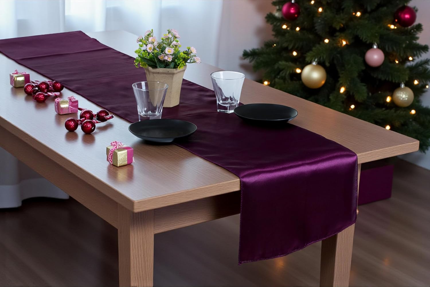 MDS Christmas Satin Table Runners - 15 Pack, 12 x 108 Inches - Bright Silk Sateen Table Decor for Harvest Dinner, Thanksgiving, New Year Party, Wedding, Holiday Banquet Dining Decor - Eggplant